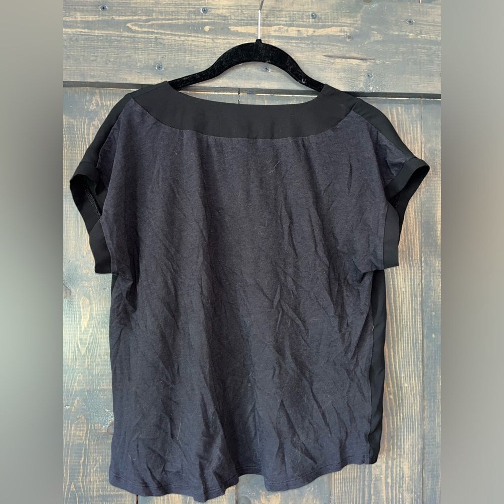 Express Black‎ V-Neck Cap Sleeve Blouse Casual Office Work Top - Picture 2 of 4